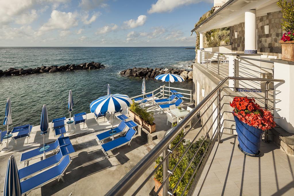 Ischia Blu Resort Екстериор снимка